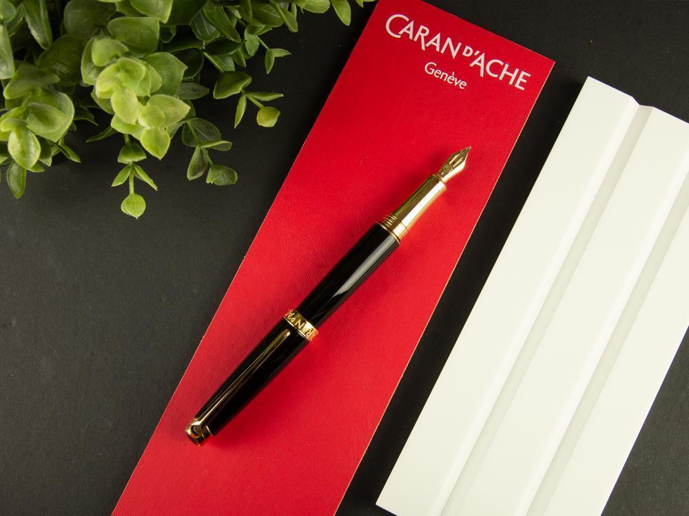 Caran d´Ache Léman Ebony Black Füllfederhalter, Lack, 4799.282