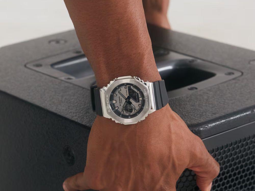 G-SHOCK Casio G-Steel Quartz Uhr, Grau, 49.3mm × 44.4mm, GM-2100-1AER