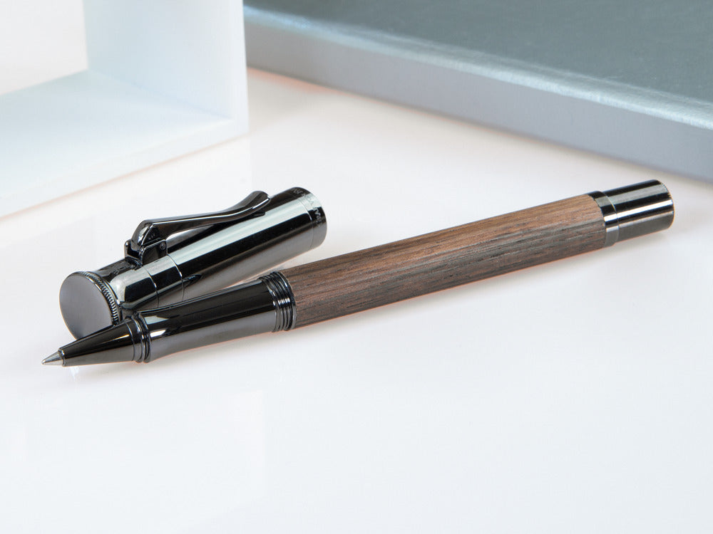 Graf von Faber-Castell Classic Macassar "Black Edition" Roller, 145516