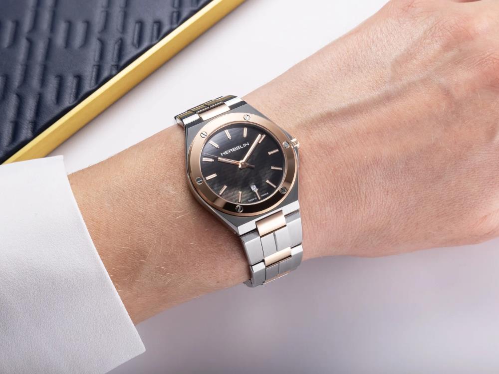 Herbelin Cap Camarat Quartz Uhr, Edelstahl, Schwarz, 33 mm, 14545BTR49