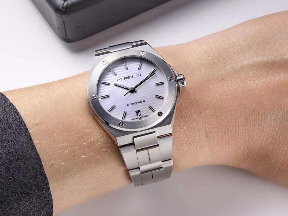 Herbelin Cap Camarat Automatik Uhr, Edelstahl 316L , Weiss, 37 mm, 1545B19