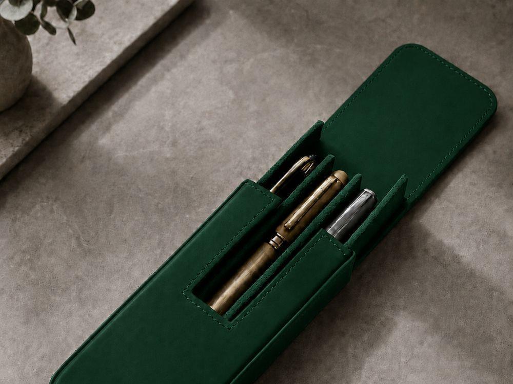 Iguana Stifteetui Grün für 3 Schreibaufgaben, PEN-CASE-GREEN-3