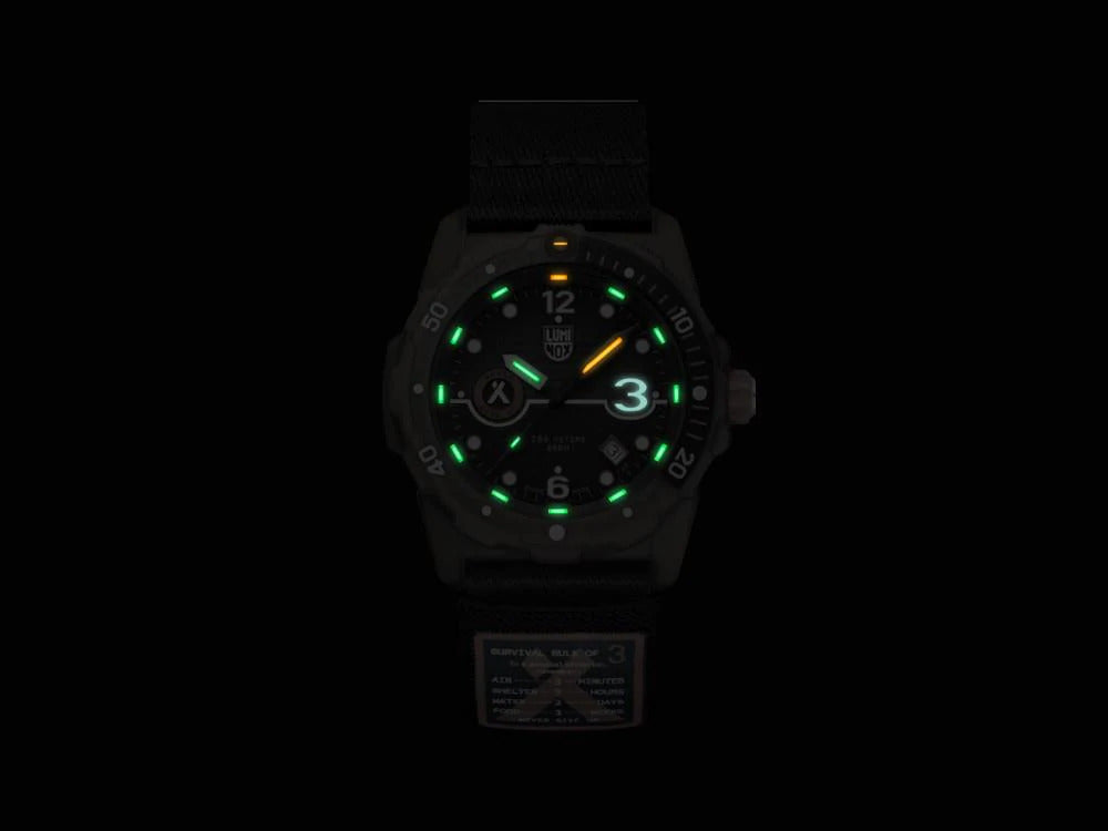Luminox Bear Grylls Survival 3720 Series Quartz Uhr, 42 mm, 20 atm, LX.3721.ECO
