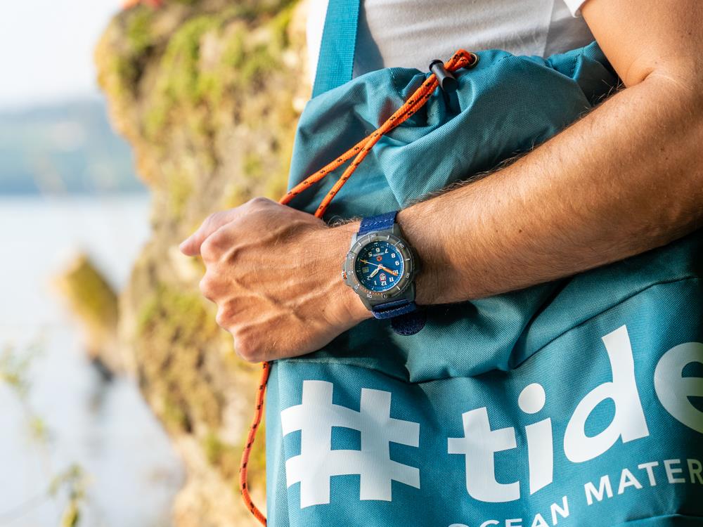 Luminox ECO 8900 Series #TIDE Quartz Uhr, Blau, 46 mm, 20 atm, XS.8903.ECO