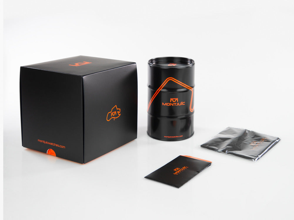 Montjuic X Momo Design Urban Pilot Red Quartz Uhr, MJ2.1007MOMO.B