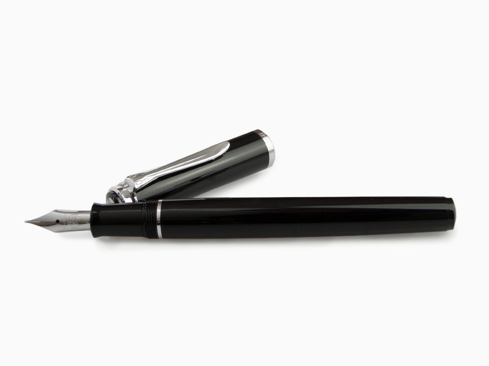 Pelikan Classic P205 Füller, Schwarz, Verchromten Akzenten, 930859