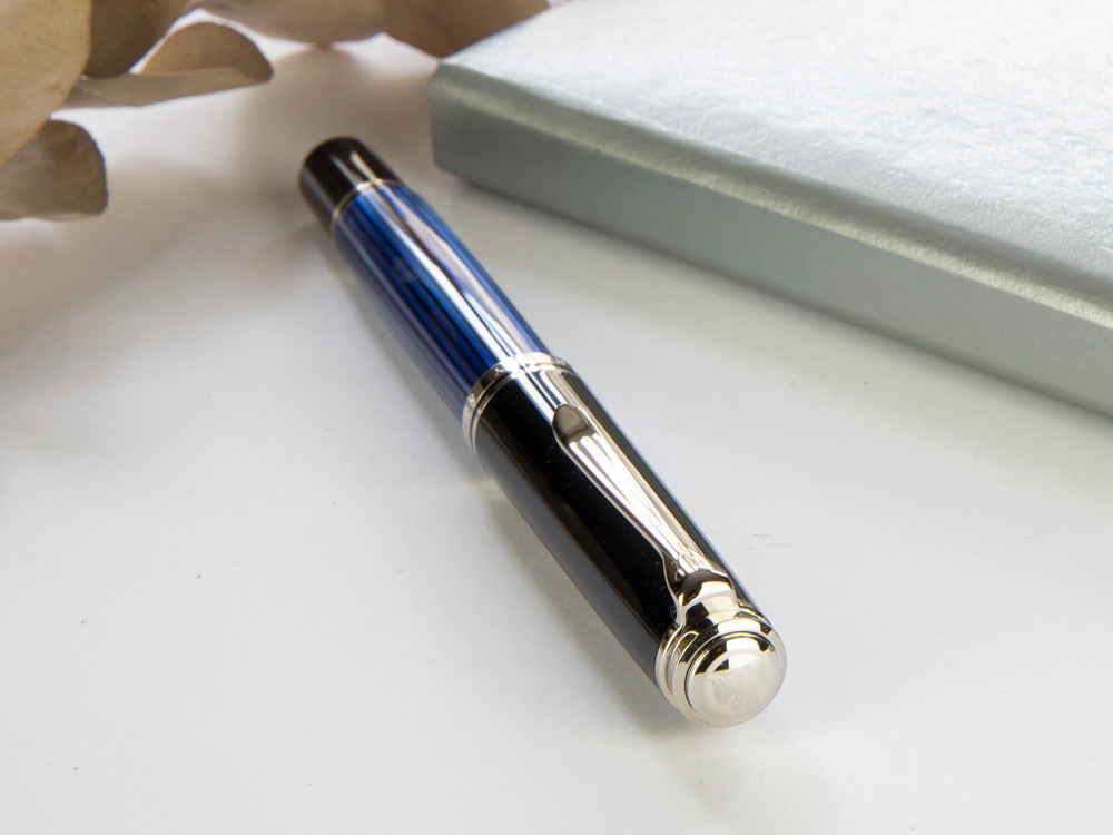 Pelikan Füllfederhalter Souverän M805 - Silber Feinarb./ Blau, 933630