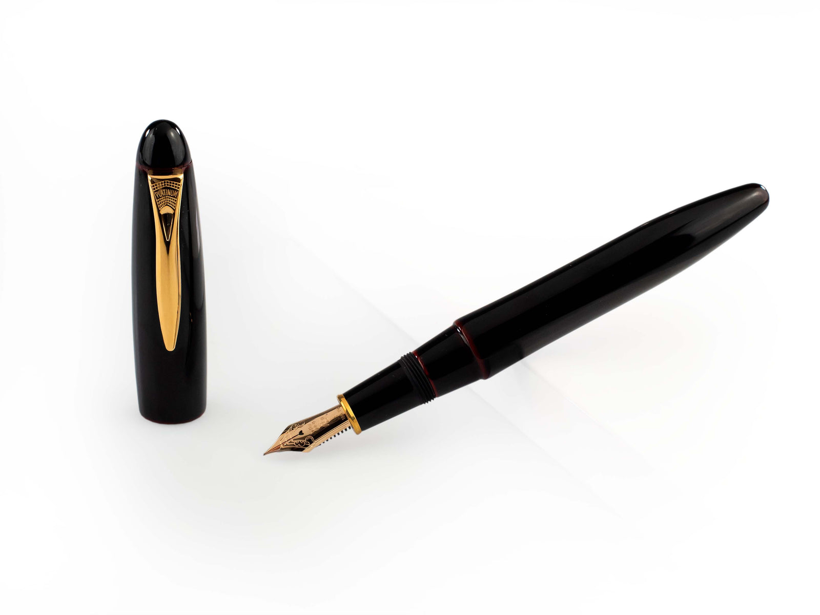 Platinum Izumo Füllfederhalter, Rot, Ebonit, Tamenuri PIZ-55000-28