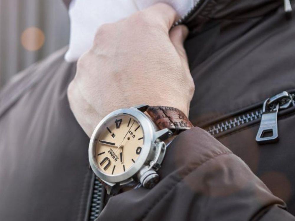 U-Boat Classico Automatik Uhr, Edelstahl 316L , Beige, 47mm, 8106