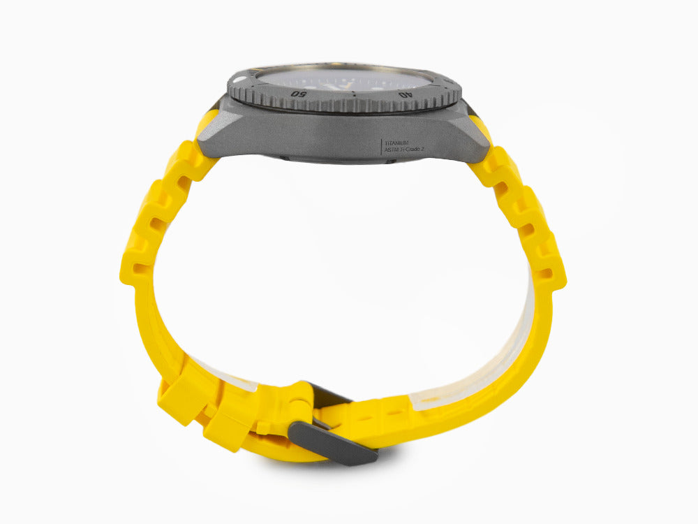 Victorinox Dive Pro Quartz Uhr, Titan, Schwarz, 43 mm, V241992