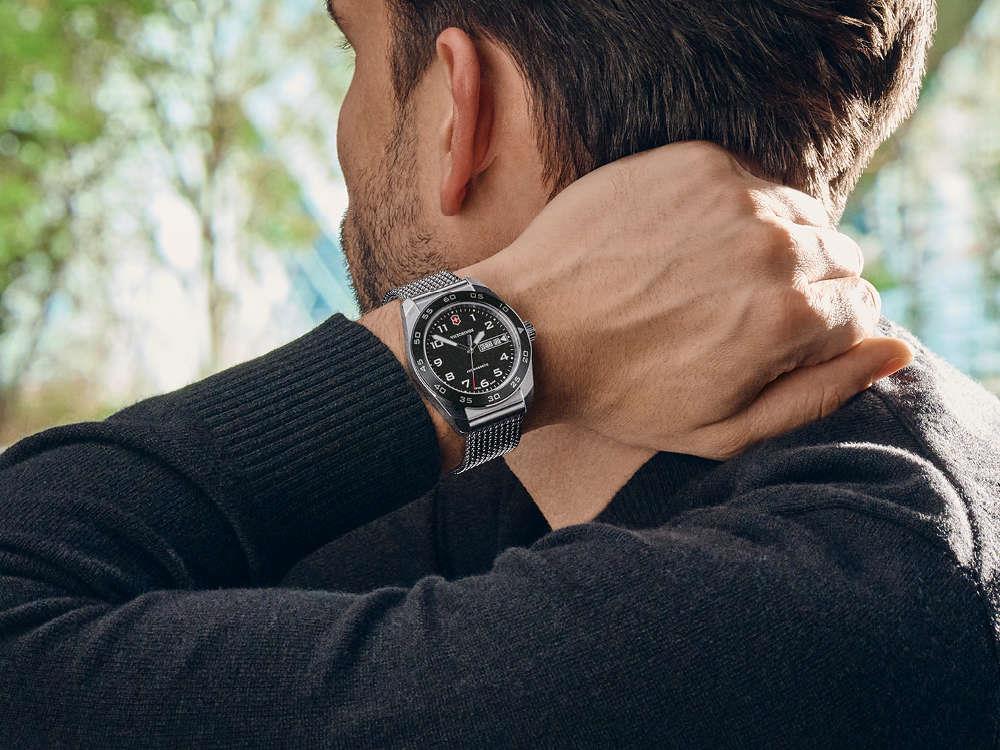 Victorinox Swiss Army Quartz Uhr, Edelstahl 316L , Schwarz, 42 mm, V242043