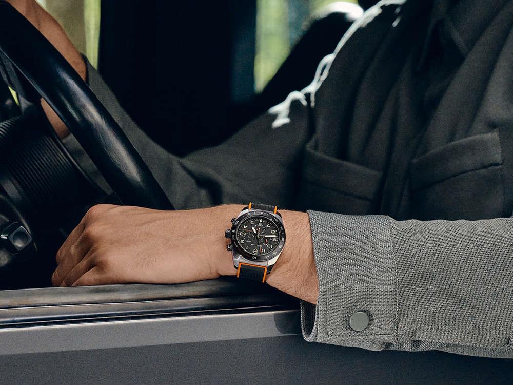 Victorinox Swiss Army Quartz Uhr, Schwarz, 42 mm, Chronograph, V242050