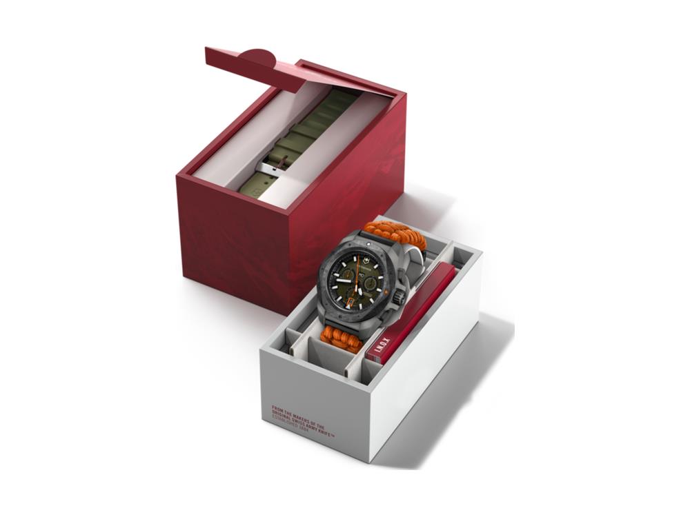 Victorinox I.N.O.X. Chrono Quartz Uhr, Titan, Grün, 43 mm, V242083.1