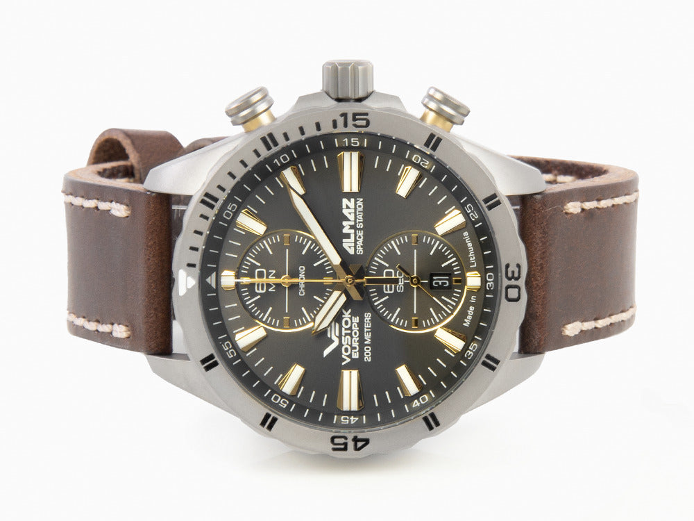 Vostok Europe Almaz Quartz Uhr, Titan, Grau, 47 mm, Chrono, 6S11-320H521