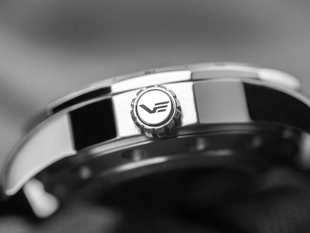 Vostok Europe Rocket N1 Compact Automatik Uhr, Schwarz, 39 mm, NH35-125A747-L-BK