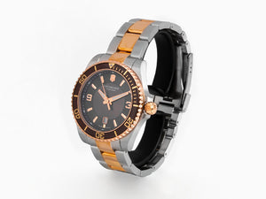Victorinox Maverick Quartz Uhr, Braun, 43mm, Stahlband und Roségold PVD, V241951