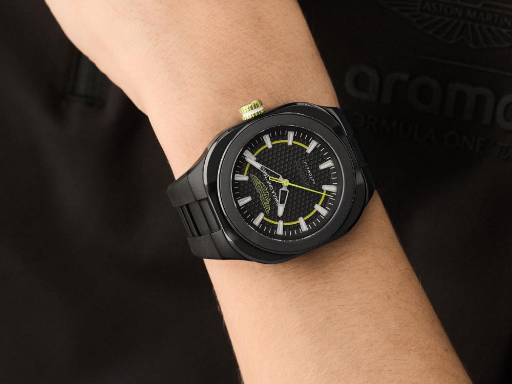 Aston Martin F1 Team  CMB Automatik Uhr, Schwarz, 42 mm, MTFC1F601