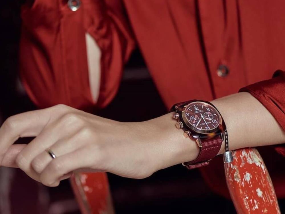 Briston Clubmaster Classic Quartz Uhr, Rot, 40 mm, 15140.PRA.T.8.NBDX