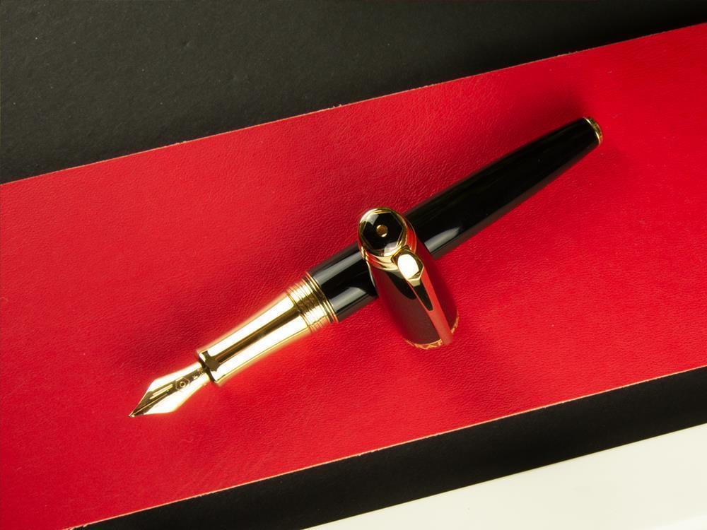 Caran d´Ache Léman Ebony Black Füllfederhalter, Lack, 4799.282