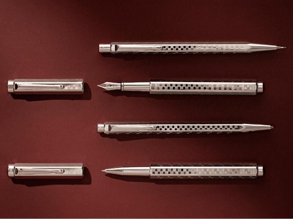 Caran d'Ache Ecridor Damier Kugelschreiber, Messing, Silber, 890.566