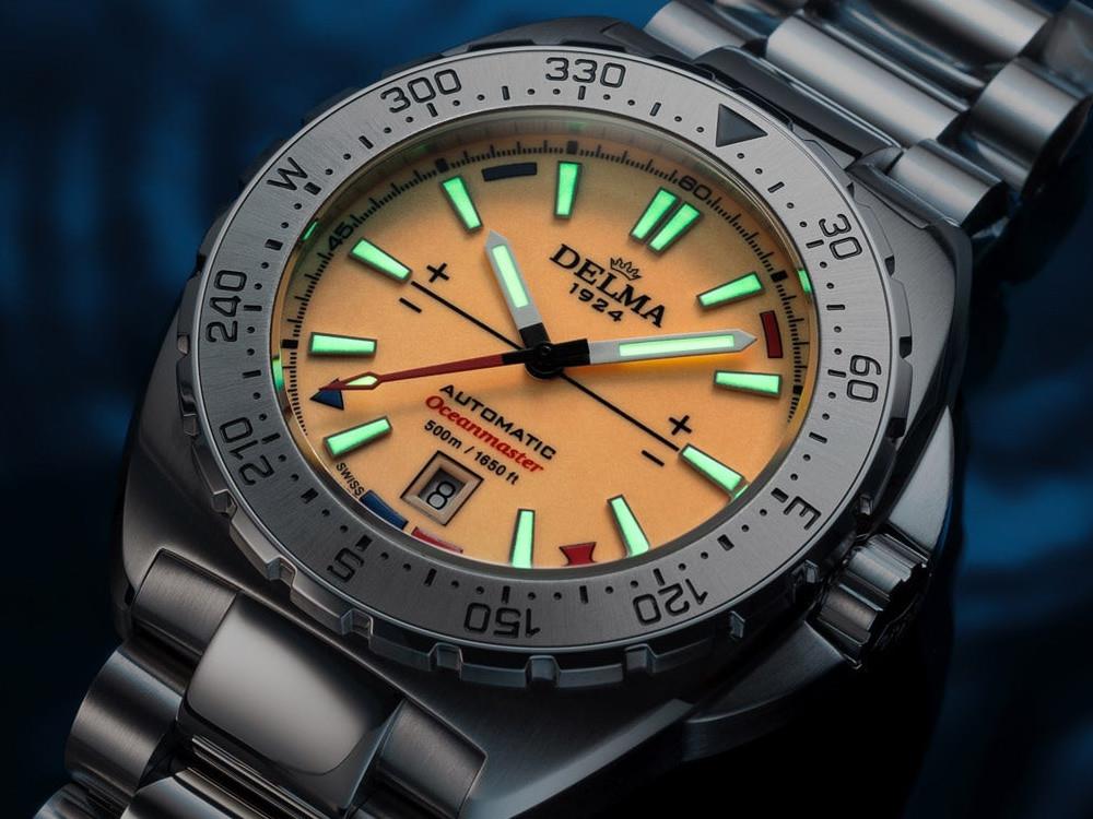 Delma Diver Oceanmaster Lume Uhr, Orange, 44 mm, 41701.670.6.159