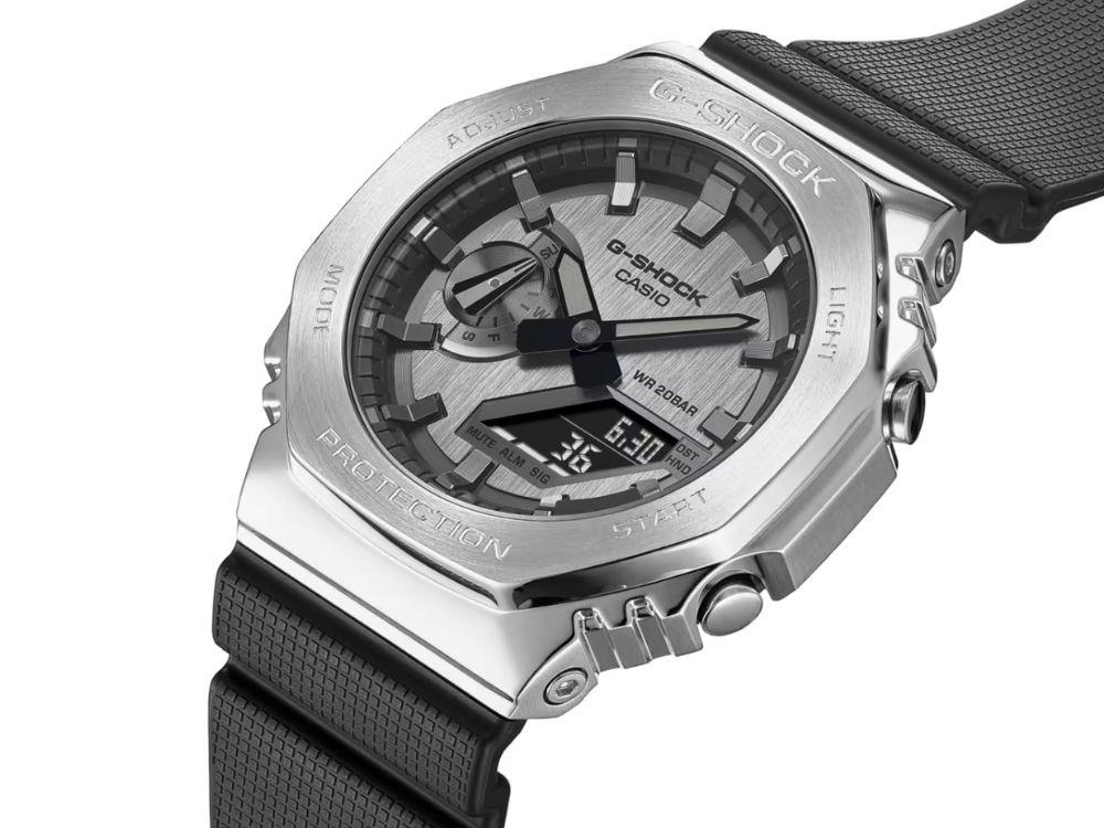 G-SHOCK Casio G-Steel Quartz Uhr, Grau, 49.3mm × 44.4mm, GM-2100-1AER