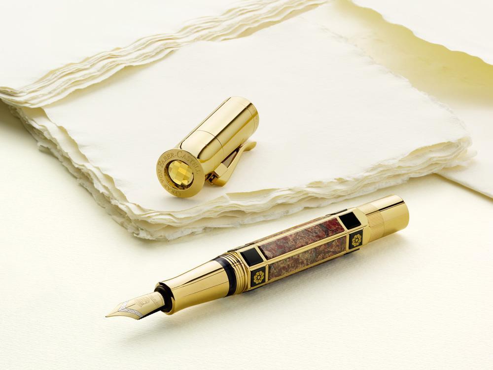 Graf von Faber-Castell Pen of the Year Catherine Palace Füller 24K Gold