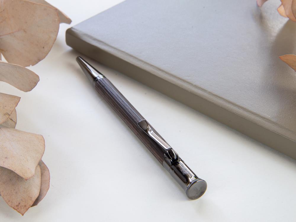 Graf von Faber-Castell Classic Macassar "Black Edition" Kugelschreiber, Holz