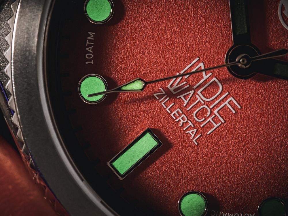 Indie Watch Zillertal Automatik Uhr, Rot, 40 mm, 163T