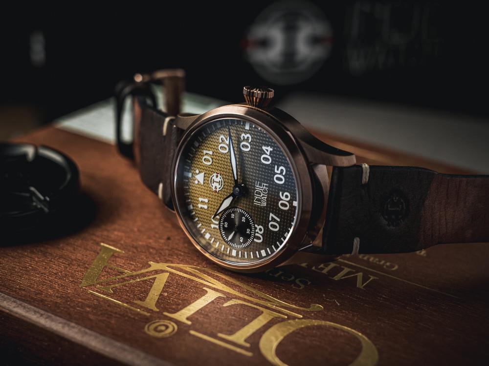 Indie Watch Swell Automatik Uhr, PVD Bronze, Gelb, 42 mm, 257BB