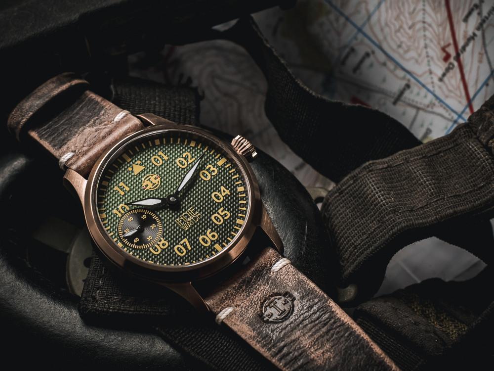 Indie Watch Swell Automatik Uhr, PVD Bronze, Grün, 42 mm, 257GB