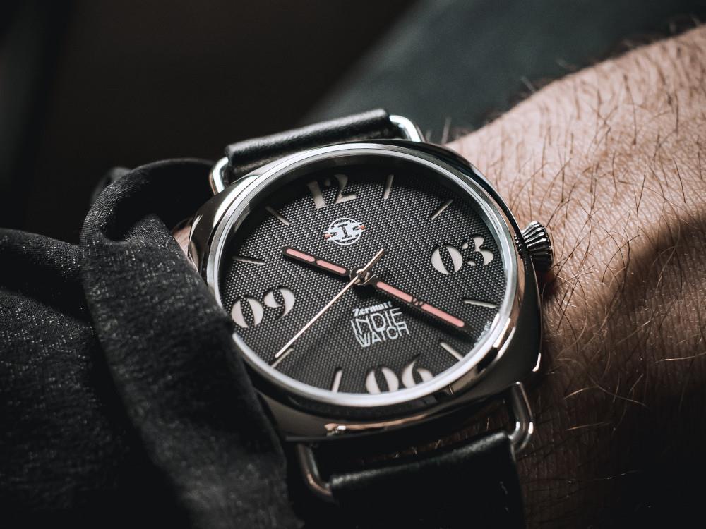 Indie Watch Zermatt Automatik Uhr, Schwarz, 44 mm, 31B