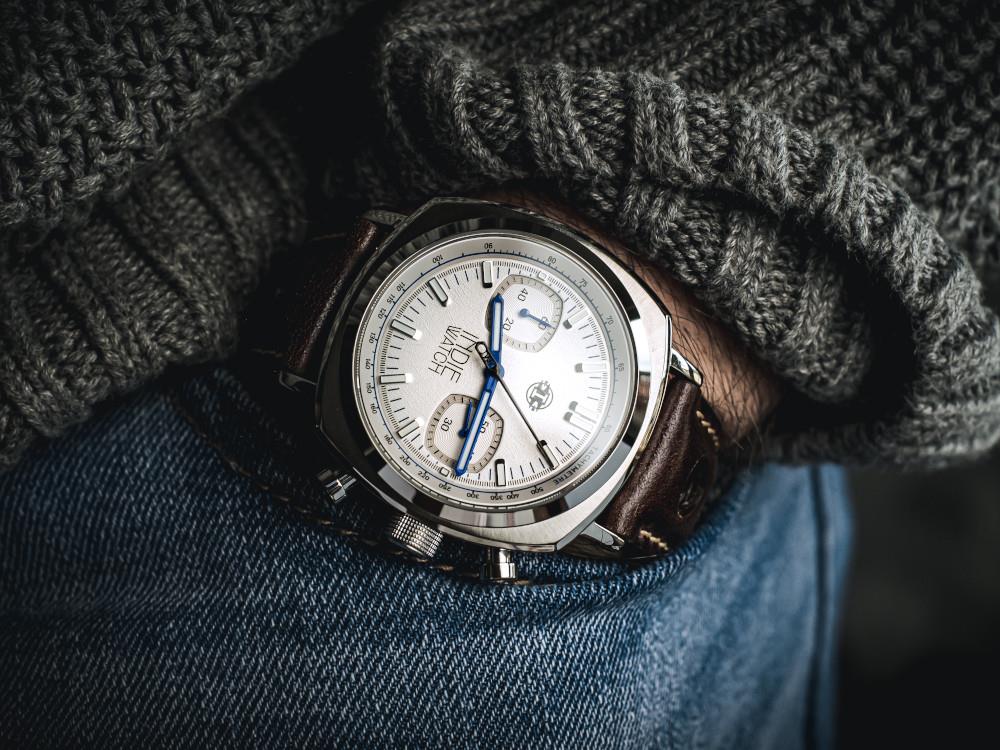 Indie Watch Strum Quartz Uhr, Weiss, 42 mm, Chronograph, 521L