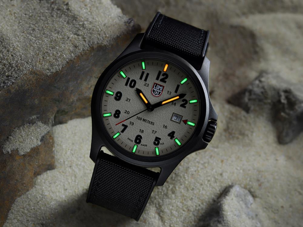 Luminox Atacama  Field 1971 Quartz Uhr, Beige, 43 mm, XL.1971.SET