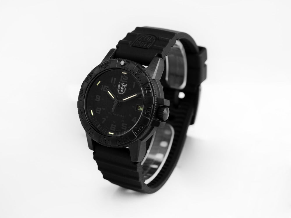 Luminox Leatherback Sea Turtle Quartz Uhr, Schwarz, Kohlenstoff, 39mm, 10 atm