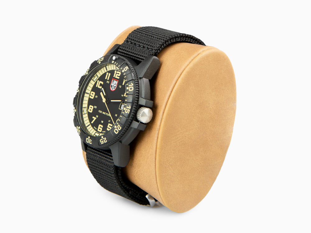 Luminox Sea Turtle Giant Quartz Uhr, Schwarz/Beige, Kohlenstoff, 44 mm, 10 atm