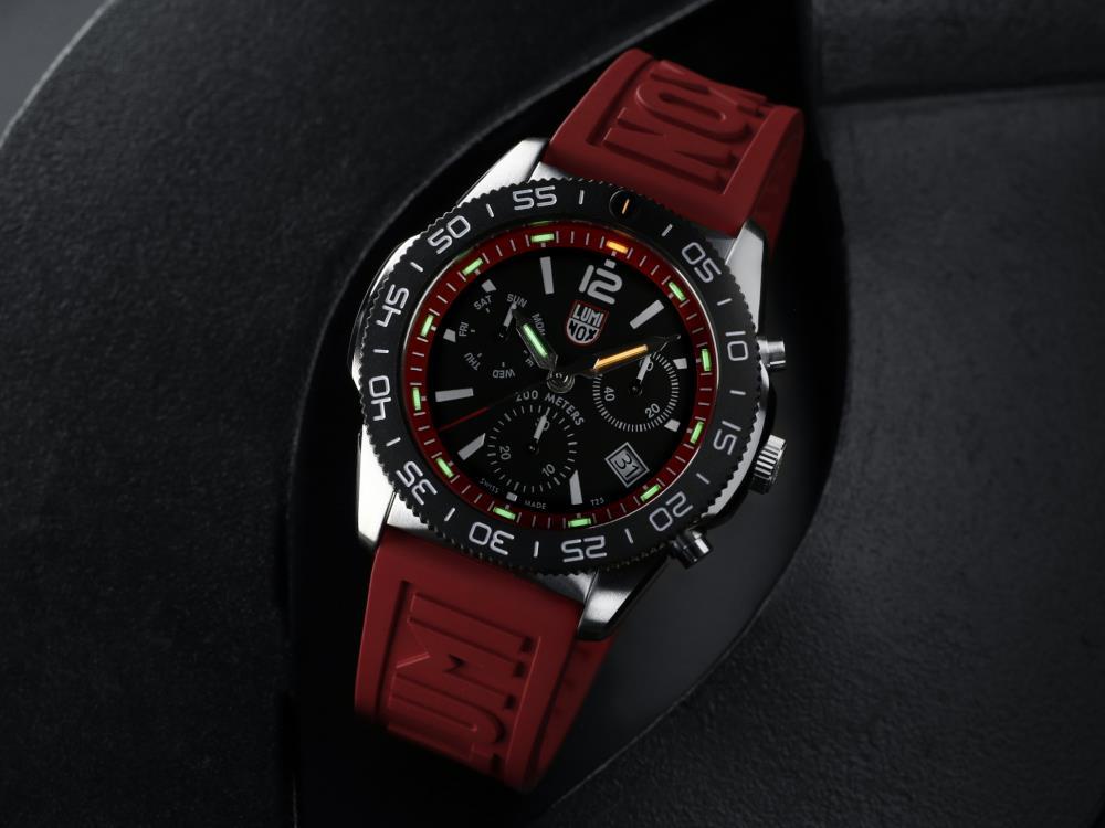 Luminox Pacific Diver Quartz Uhr, CARBONOX, Schwarz, 44 mm, 20 atm, XS.3155