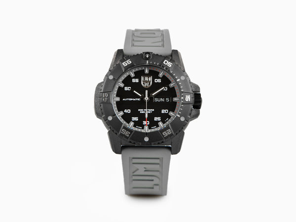 Luminox 4240 2025