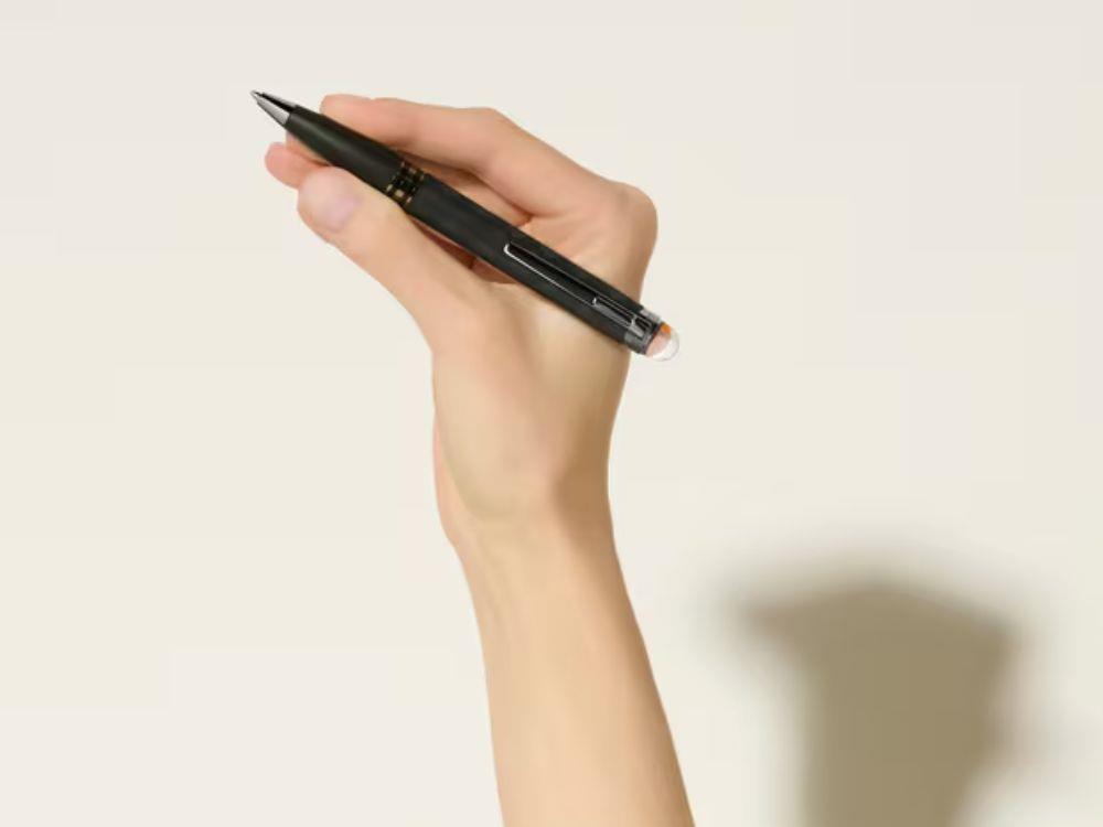 Montblanc StarWalker Extreme Kugelschreiber, Edelharz, Schwarz Mattiert, 133764