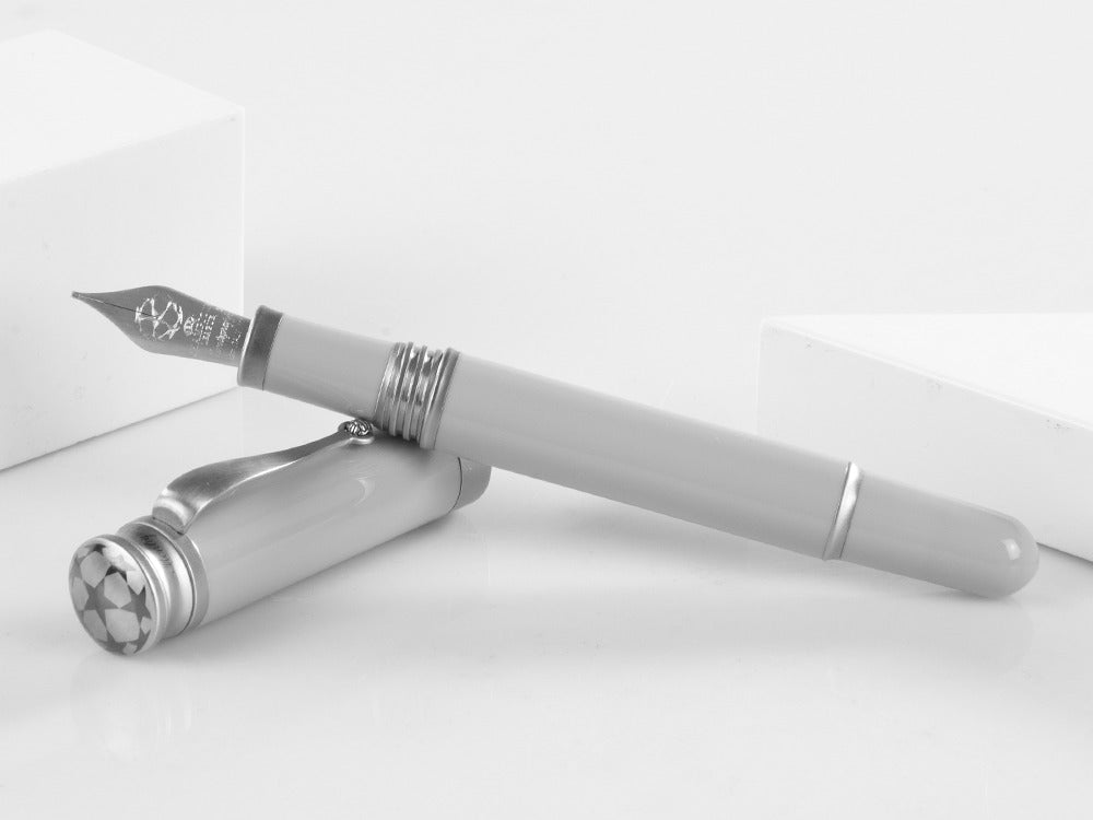 Montegrappa UEFA Champions League Füllfederhalter, Graues Edelharz