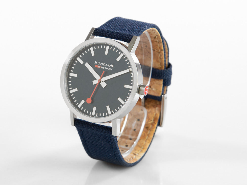 Mondaine SBB Classic Quartz Uhr, Blau, 40 mm, Leinenuhrband, A660.30360.40SBD