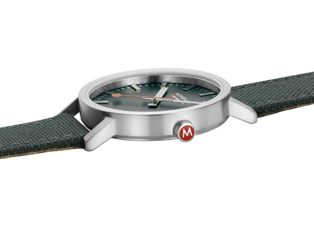 Mondaine SBB Classic Quartz Uhr, Grün, 40 mm, Leinenuhrband, A660.30360.60SBF
