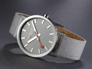 Mondaine SBB Classic Quartz Uhr, Grau, 40 mm, Leinenuhrband, A660.30360.80SBH