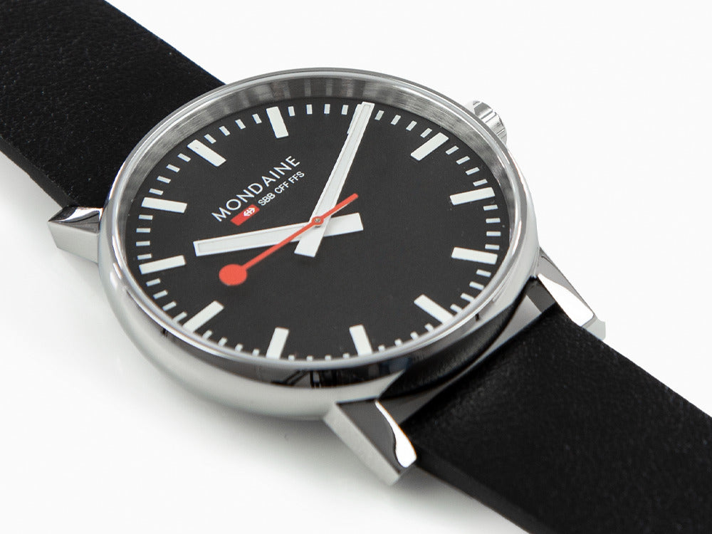Mondaine SBB Evo Quartz Uhr, Polierter Edelstahl, Schwarz, 43 mm MSE.43120.LB