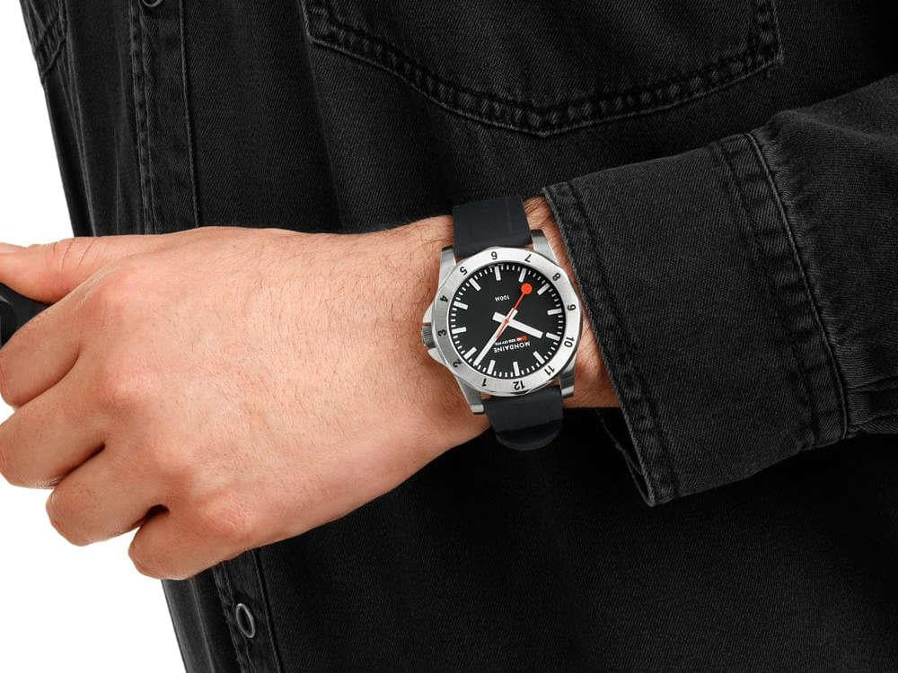 Mondaine Numeri Quartz Uhr, Schwarz, 42 mm, MSN.42120.RB