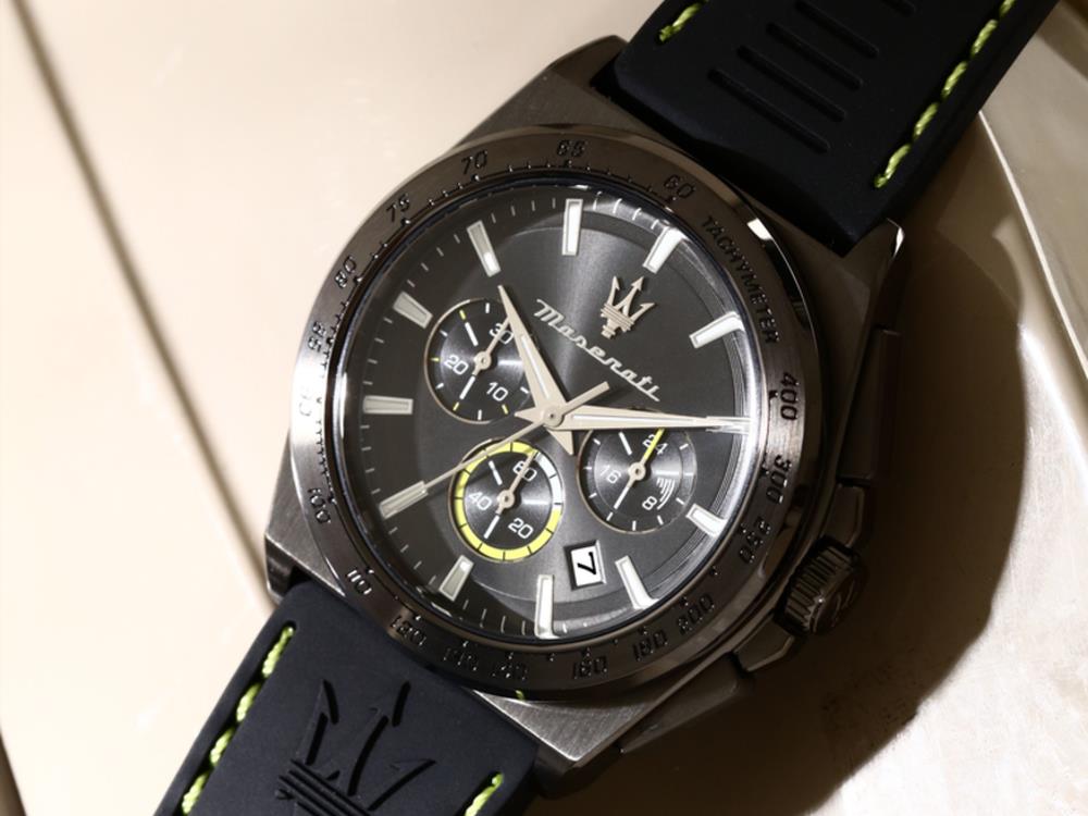Maserati Velocitá Quartz Uhr, Schwarz, 43 mm, R8871606006