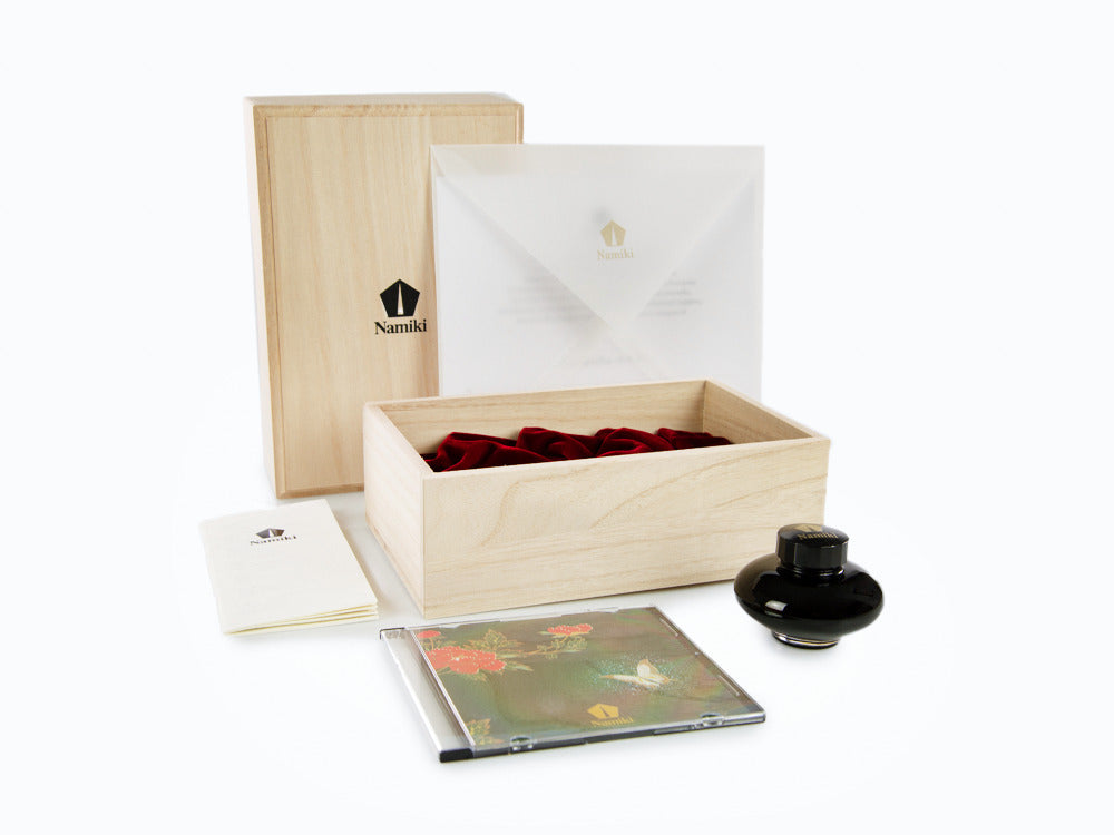 Namiki Yukari Royale Lioness and cubs Füllfederhalter, Urushi Lack