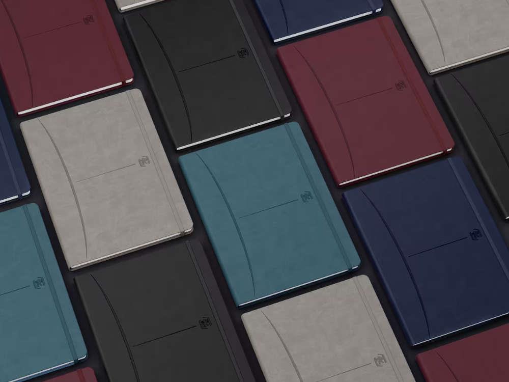 Oxford Signature Normales Notizbuch A5 Schwarz, 400163614-NEGRO