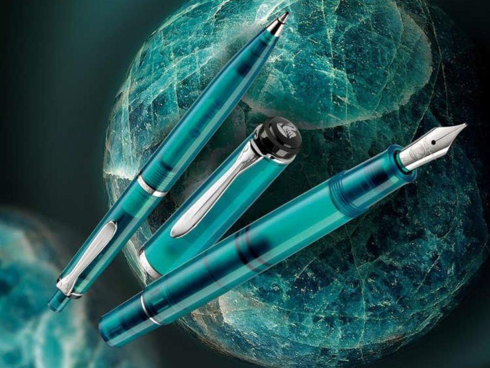 Pelikan Classic M205 Apatite Füllfederhalter und Tintenfass, 822145