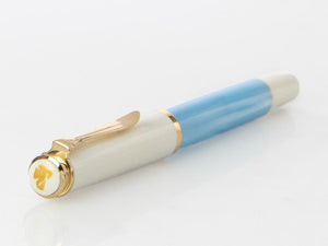 Pelikan Classic 200 Pastel-Blue Füllfederhalter, Sonderausgabe, 823012